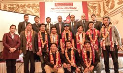 एभरेष्ट बैंकद्वारा पर्वातारोहीलाई सम्मान