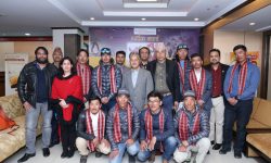 महालक्ष्मी विकास बैंकद्वारा माउन्ट केटू आरोहण समूह सम्मानित