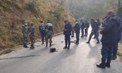 बैतडीमा फेला डेक्ची बम सेनाद्वारा निस्क्रिय, राजमार्ग सञ्चालन