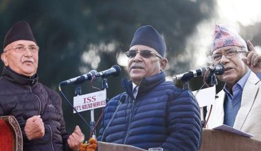 नेकपाका दुवै समूहलाई सात दिनभित्र आधिकारिकता पुष्टि गर्न आयोगको पत्र