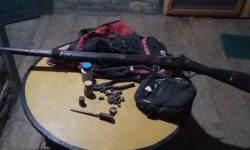 हतियारसहित एक व्यक्ति पक्राउ