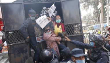 बालुवाटारमा प्रहरी र मानव अधिकारवादीबीच धरपकड, कृष्ण पहाडीसहित केही पक्राउ