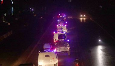 नेपाली सेनाको बख्तरबन्द गाडी सोमबार चक्रपथ परिक्रमा गर्दै