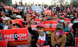 म्यान्मारमा सैन्य सत्ताकब्जाविरुद्धको आन्दोलनमा एक महिलाको मृत्यु