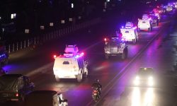 काठमाडौंको सडकमा नेपाली सेनाको बख्तरबन्द गाडी