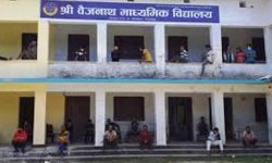 प्रधानाध्यापकको कुटाइबाट बैजनाथ माविकी छात्रा घाइते