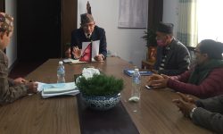 सुकुम्बासीलाई जग्गाधनी पुर्जा वितरण तीव्र पार्न अर्थमन्त्रीको निर्देशन