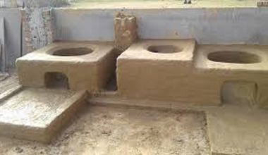 मुसहर बस्तीमा सुधारिएको चुलो वितरण