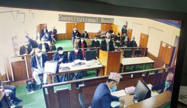 न्यायाधीश मल्लको प्रश्न : प्रधानमन्त्रीलाई संसद् विघटन गर्ने अधिकारी कसरी प्राप्त भयो ?