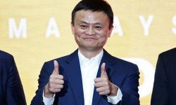 देखिँदै, हराउँदै ज्याक माको लुकामारी