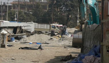 खुलामञ्चलाई खुला गर्ने अभियान : यस्तो छ डोजर चलेपछिको खुलामञ्च