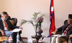 शिक्षामन्त्री श्रेष्ठ र अमेरिकी राजदूतबीच भेटवार्ता