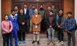 प्रधानमन्त्रीले दाह्री ग्याङका सदस्यसँग गरे भेट