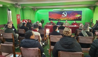 ओलीले नैतिकताको आधारमा तत्काल राजीनामा दिनुपर्ने स्थायी कमिटी बैठकको निष्कर्ष