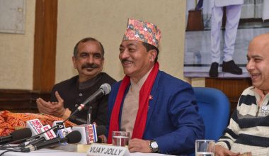 थप कोरोना खोप उपलब्ध गराउन भारतलाई राज्यमन्त्री मानन्धरको आग्रह