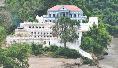 रानीमहलमा होटल बनाउने प्रस्तावको चौतर्फी विरोध