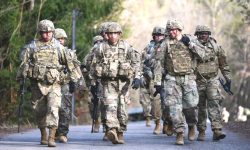 अमेरिकामा कोभिडविरुद्धको खोपका लागि सेना परिचालन गर्ने