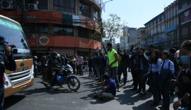 सहपाठीको मृत्यु भएपछि जावलाखेलमा विद्यार्थीको प्रदर्शन