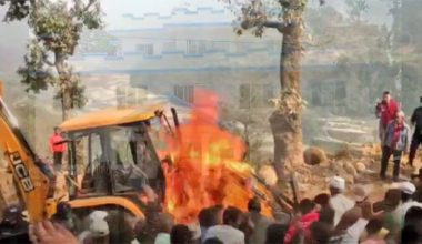 धादिङमा महिलालाई जिउँदै पुरेर भागेका डोजर चालक पक्राउ