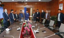 नाडाद्वारा ताप्लेजुङका आगलागी पीडितलाई दुई लाख सहयोग