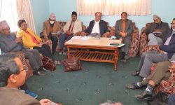 माओवादी स्थायी समिति बैठकमा अध्यक्ष दाहालको प्रतिवेदन पेस