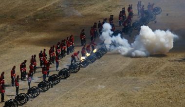 सैनिकमञ्च टूँडिखेलमा जे देखियो…