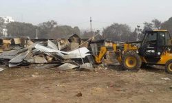 खुलामाञ्चमा फेरी डोजर चल्यो