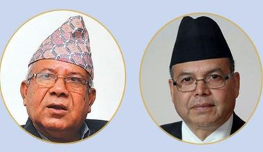 सर्वोच्चले ब्युँतिएको नेकपा एमालेभित्रको विवाद थप पेचिलो बन्दै