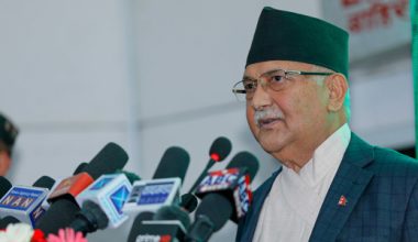 ओलीले  गरे स्विच थिचेर  एक सय ६५ वटा सडक निर्माणकाे उद्घाटन