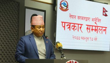 प्रधानमन्त्रीले राजीनामा दिन मिल्दैन : सरकारका प्रवक्ता गुरुङ