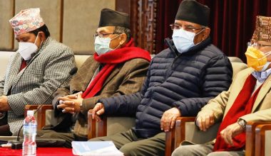 प्रचण्ड–नेपाल समूहको सचिवालय बैठक : स्थायी र कन्द्रीय कमिटी बैठक बोलाउने निर्णय