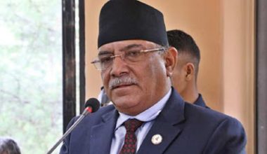 माधव नेपाल पक्षलाई अप्ठ्यारो पर्ने कुनै कदम नचाल्न कार्यकर्तालाई प्रचण्डको निर्देशन