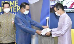 हुवावे थाईल्यान्ड प्रधानमन्त्री अवार्डबाट सम्मानित