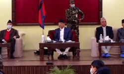 एमालेले फागुन २८ गतेपछि गरेका निर्णयहरु फिर्ता नहुने प्रधानमन्त्री ओलीको अडान