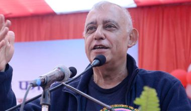 एक साताभित्र प्रधानमन्त्रीविरुद्ध अविश्वास प्रस्ताव दर्ता गछौँ : महामन्त्री कोइराला