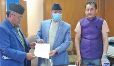 सार्वजनिक यातायातको भाडा बढाउन व्यवसायको माग