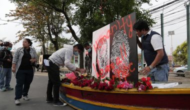 म्यानमारमा भइरहेको नरसंहार रोक्न कविता वाचन (फोटो फिचर)