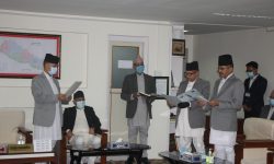 नवनियुक्त न्यायाधीशद्वय सुवेदी र चुडालद्वारा शपथ ग्रहण