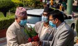 सरकारी अस्पताललाई सर्वसाधारणमैत्री बनाउन उपप्रधानमन्त्री पोखरेलको निर्देशन