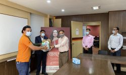 सिद्धार्थ इन्स्योरेन्सद्वारा मास्क र स्यानिटाइजर प्रदान