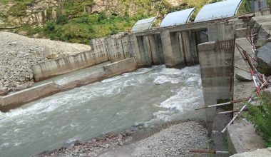 तनहुँ जलविद्युत् आयोजना ग्रामीण भेगमा विद्युतीकरण गर्दै