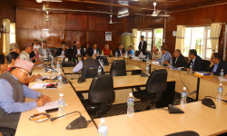 अक्सिजन सिलिन्डर र आईसीयूको अभाव हुन नदिन सरकारलाई संसदीय समितिकाे निर्देशन