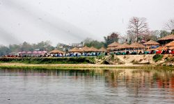 पर्यटकीय मौसमको पखाईमा सौरेलीहरु