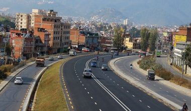 चक्रपथ बाहिरका सडक निर्माणकाे काम अघि बढ्यो