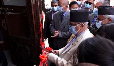 प्रधानमन्त्रीकाे काम विद्यालयको भवन उद्घाटनसम्म