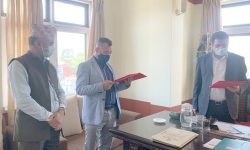 आरम्भ चौतारीका अध्यक्ष पोखरेलद्वारा शपथ ग्रहण