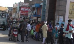 काेराेना चुनाैतीबीच पनि नाकाबाट नागरिकहरु भित्रिने क्रम राेकिएन