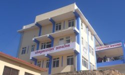 चाँगुनारायण अस्पताललाई अक्सिजन सिलिन्डर सहयोग