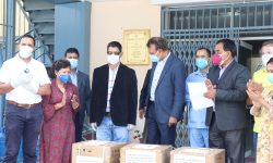 महेन्द्रनारायण निधि अस्पतालमा कांग्रेसले दियो अक्सिजन कन्सन्ट्रेटर मेसिन (भिडियोसहित )