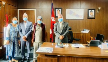 उपप्रधानमन्त्री पोखरेल र महावीर पुनबीच भेट
